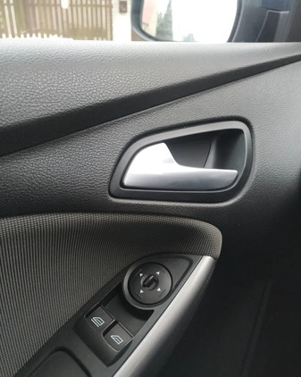 Ford Focus cena 20900 przebieg: 271500, rok produkcji 2014 z Jaworzno małe 106